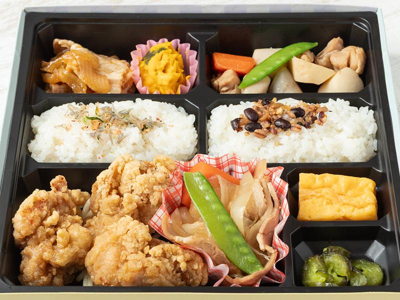 ［12］唐揚げ肉じゃが満足弁当