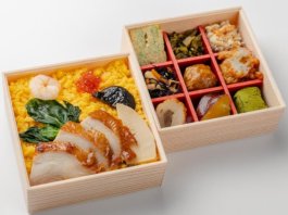 五目ちらし寿司と彩り9升の二段弁当