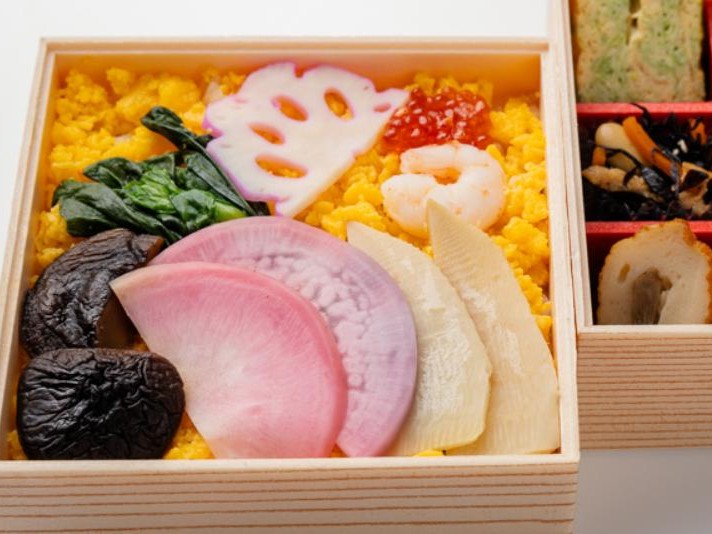 野菜ちらし寿司と彩り9升の二段弁当