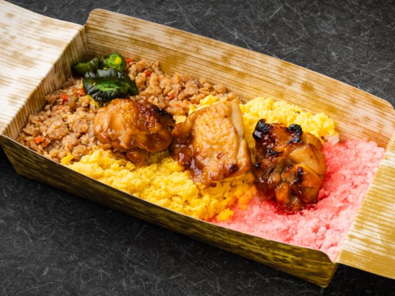 和い寿特製のり弁 3色飯チキンステーキ