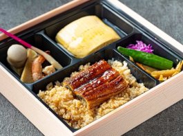 炭焼き鰻重と黄金餡かけだし巻き弁当