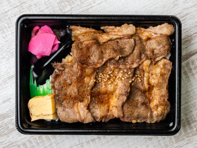 炙り牛カルビ重