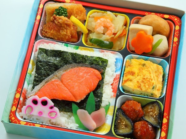 Ｎｏ．140 上彩り弁当 和風 鮭（じょういろどりべんとう）