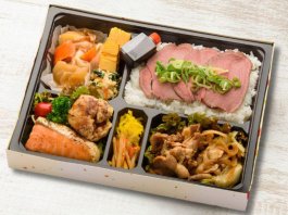 焼き鮭と豚生姜焼き弁当