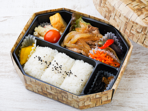 俵おにぎり＆豚肩ロース生姜焼き弁当