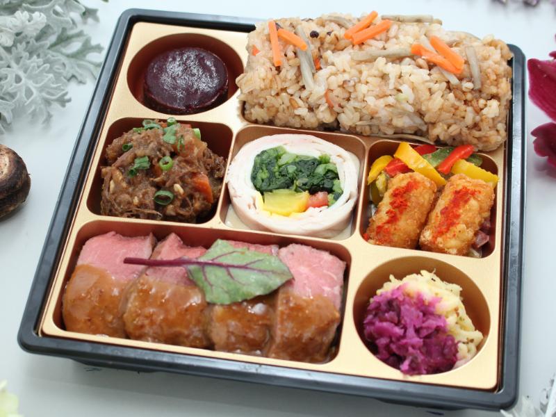 【12月1日〜2月28日お届け分限定】ムニュ スペシャル〜しその炊き込みごはん　生チョコとカシスソース〜