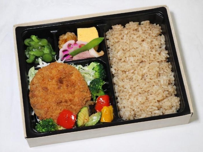 【お好み幕の内弁当】メンチカツ