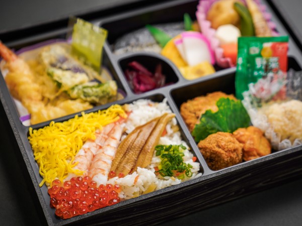 【6/30お届け分まで】瑠璃（るり）