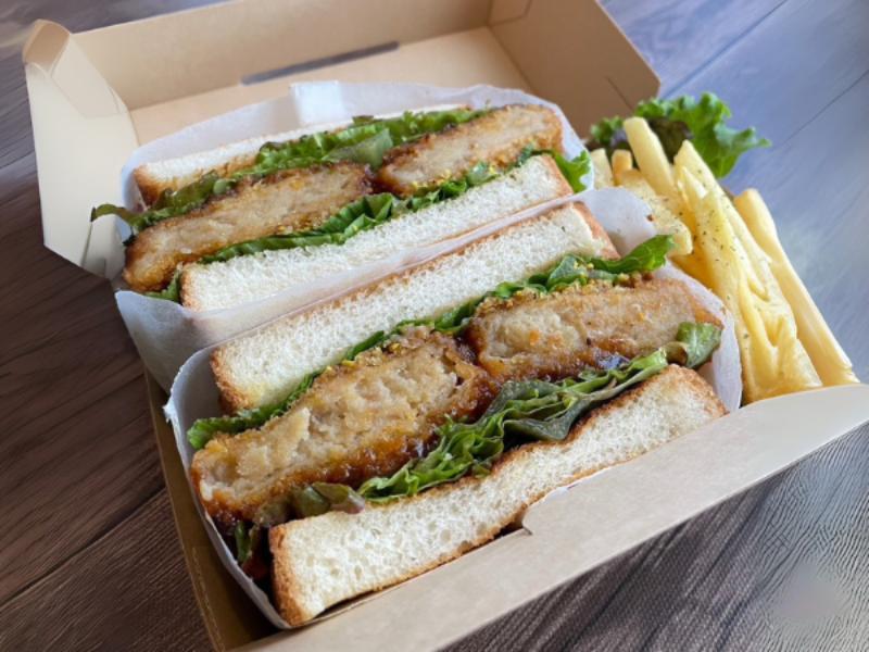 牛肉コロッケサンド