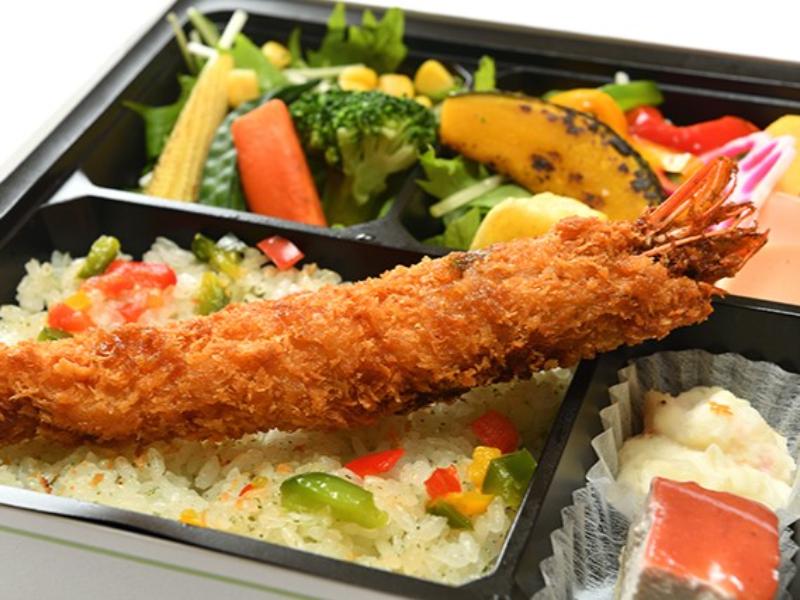 10種野菜のジャンボエビフライ弁当