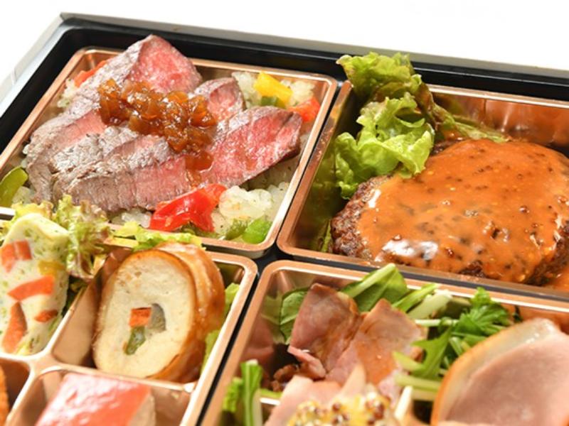 国産牛ロースステーキとハンバーグの8種彩り弁当