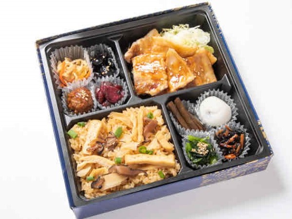 炊き込みご飯と三元豚生姜焼き御膳