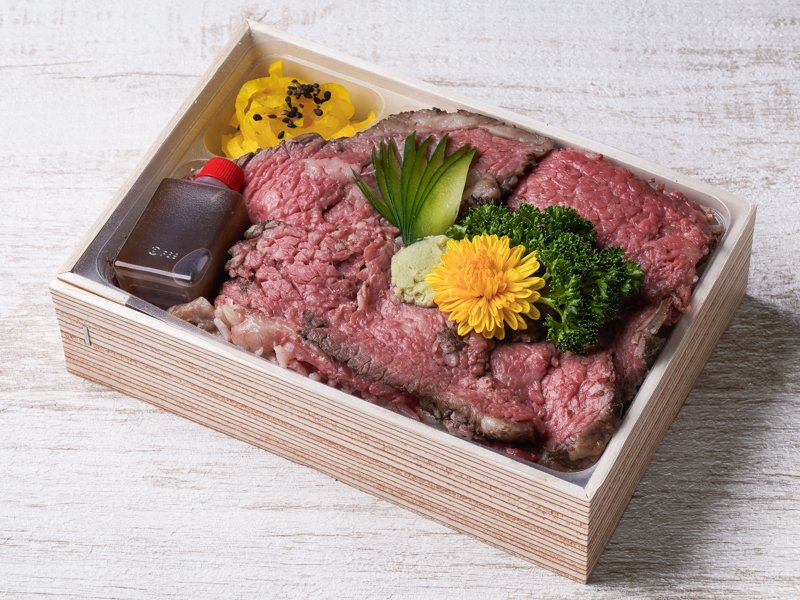 国産牛のローストビーフ重