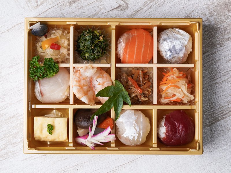 こい希特製彩り御膳 ～手まり寿司～