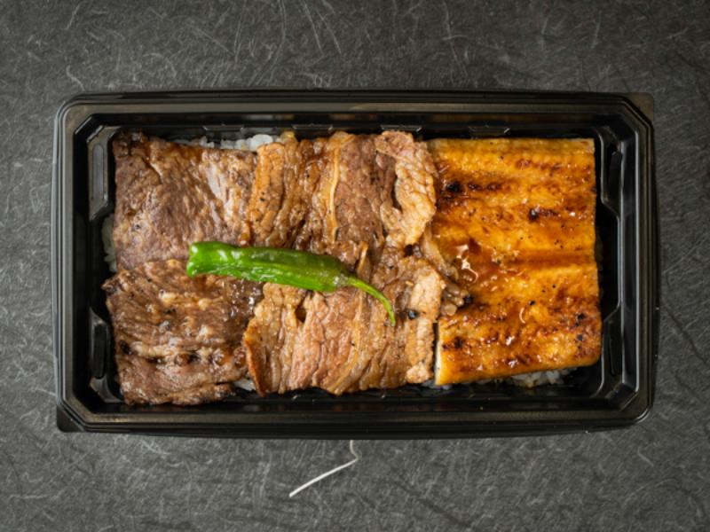 【熱々 焼肉弁当】食べ比べ築地の鰻と２種の特上カルビ重（和牛・牛カルビ）