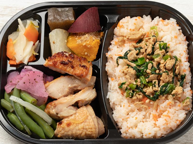 彩り弁当　鶏肉のこうじ味噌焼き