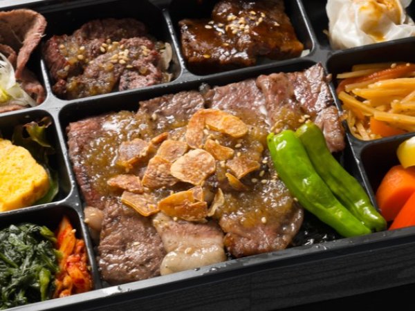 炭火焼サーロインステーキ幕の内