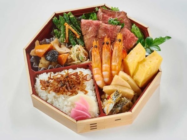 懐石弁当 ～伽羅～