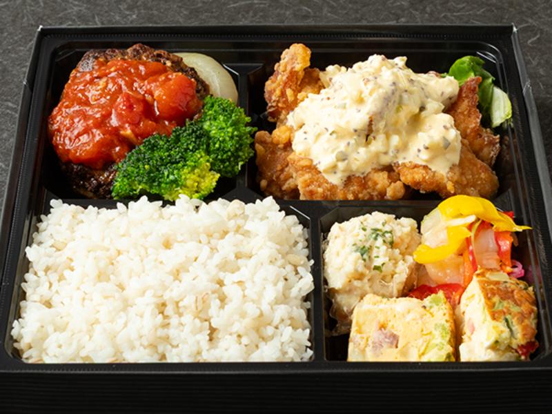 【管理栄養士×発酵エキスパート監修】発酵ハンバーグとタルタル唐揚げ弁当（発酵トマトソース）