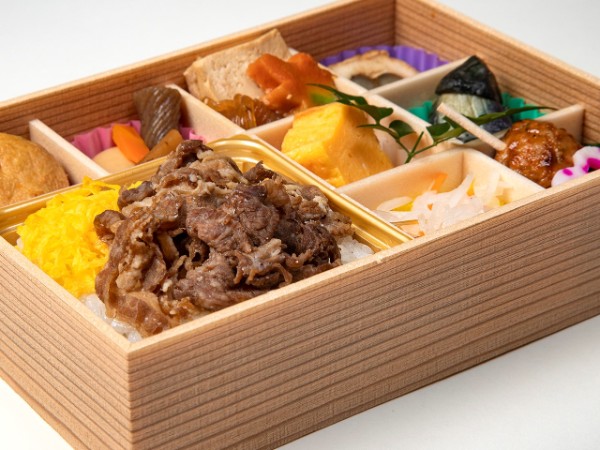 黒毛和牛しぐれご飯の味彩弁当-九桝-