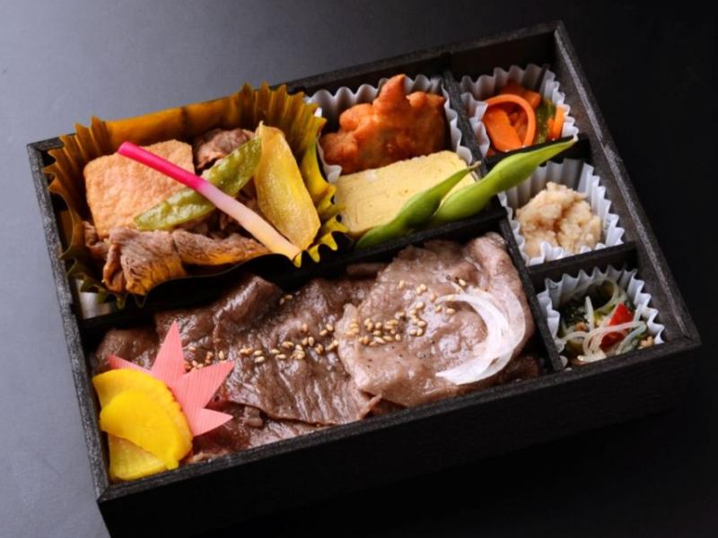 和牛切り落とし炊き肉＆和牛焼きしゃぶ弁当