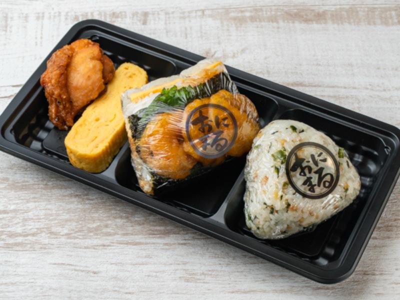 香味だれ海老天むす弁当