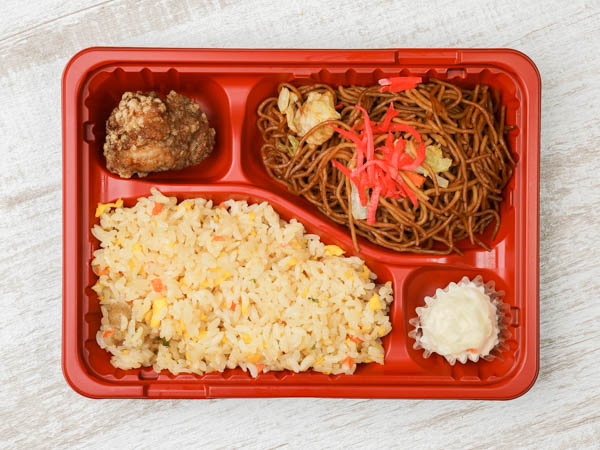 雄ゆう亭の焼きそば＆炒飯弁当