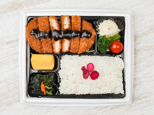 雄ゆう亭の味噌とんかつ弁当