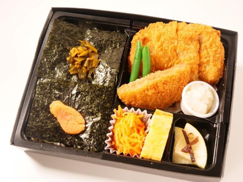 あごだし明太＆高菜海苔弁当 （おろしトン カツ＆メンチ）