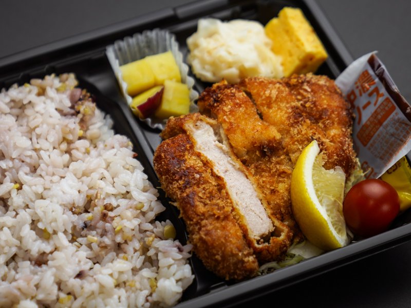 三元豚のロースカツ弁当