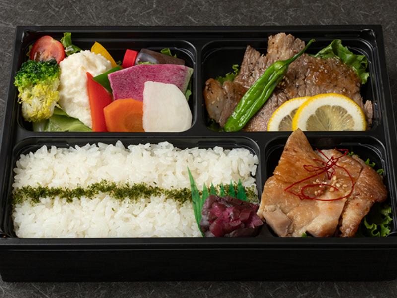 和牛ステーキと鶏の照り焼き弁当