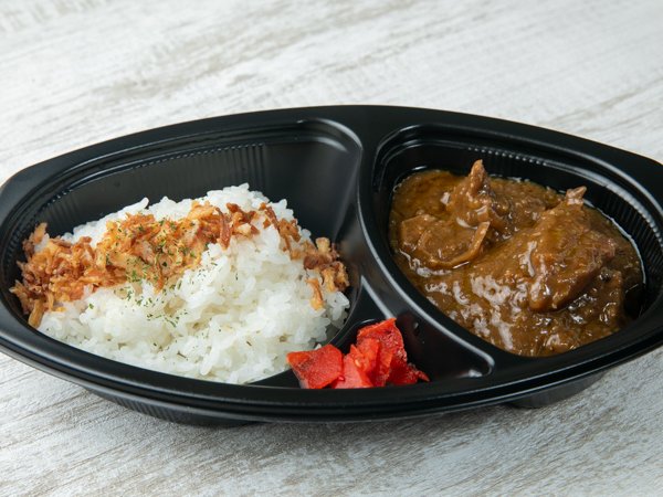 国産牛すじゴロゴロカレー