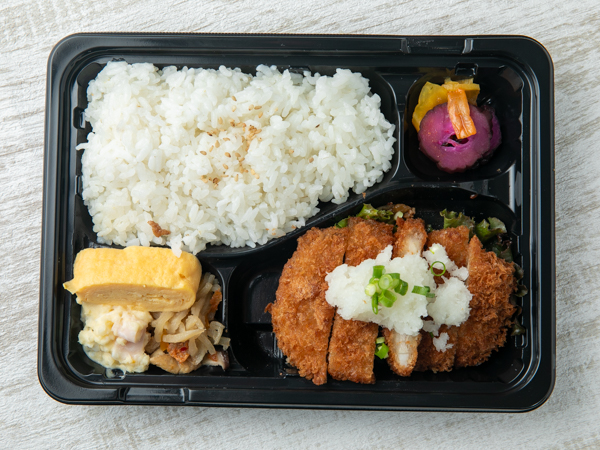 おろしとんかつ弁当スペシャル