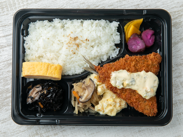 【メインが選べる】おまかせお惣菜弁当