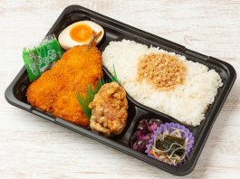 アジフライ×とりから弁当