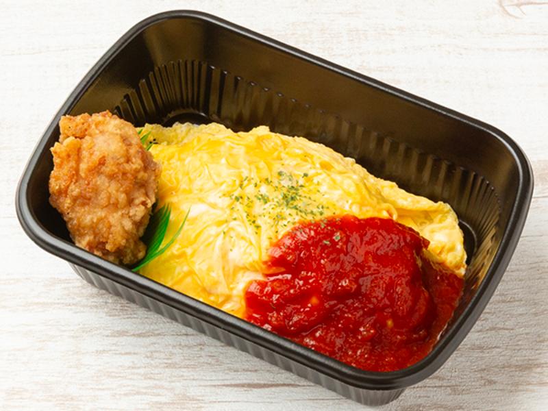 【カラアゲジャイアン】オムライス×鶏のからあげ