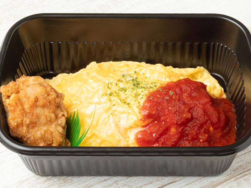 【カラアゲジャイアン】オムライス×鶏のからあげ
