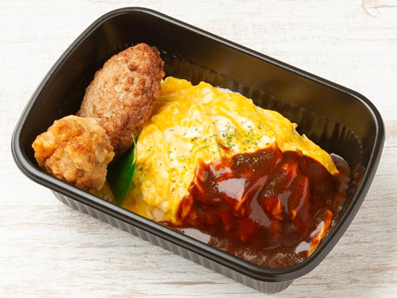 【カラアゲジャイアン】オムライス×鶏のからあげ×ハンバーグ