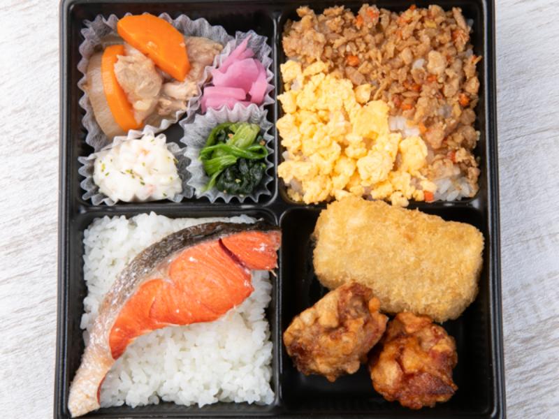 【ボリューム弁当】鮭＆海老カツ＆鶏大根