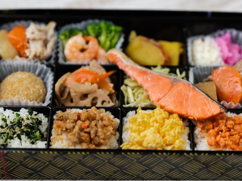 12マス弁当（鮭）