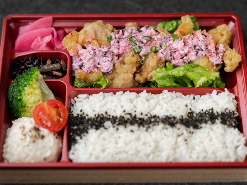 桜彩のチキン南蛮弁当