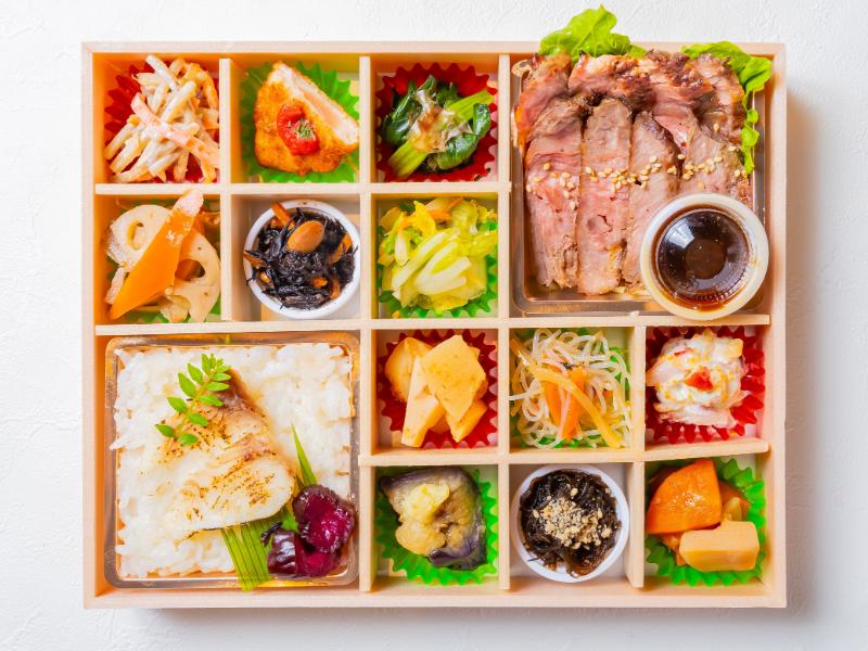 鯛めしとステーキ錦御膳