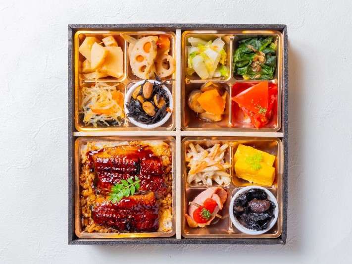 季節の副菜鰻重和膳