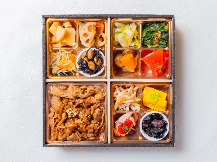季節の副菜焼肉重和膳