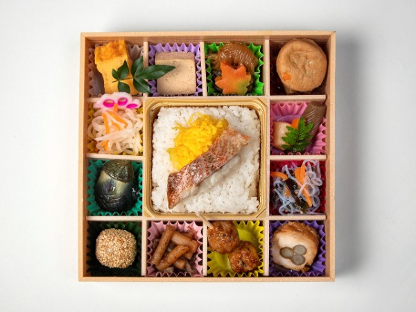 鯛だしご飯の華やか御膳-13桝-