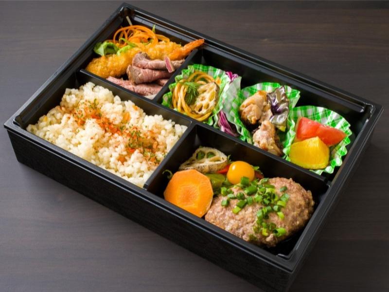 常陸牛仕様ハンバーグ＆ローストビーフのコンビ弁当