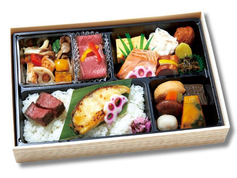 アンガス牛サイコロステーキVS銀だらの西京焼き会席弁当