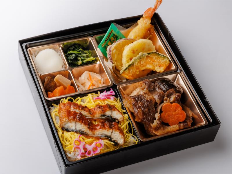 鰻ちらしと最高級A５ランク黒毛和牛すき焼きと天ぷらと出汁の幕の内御膳