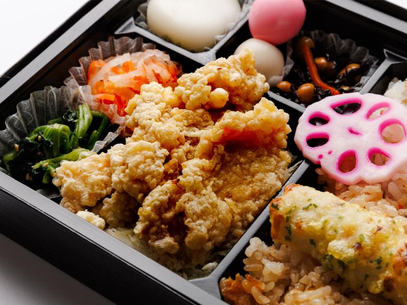 ２種ごはんと特製塩からあげ弁当