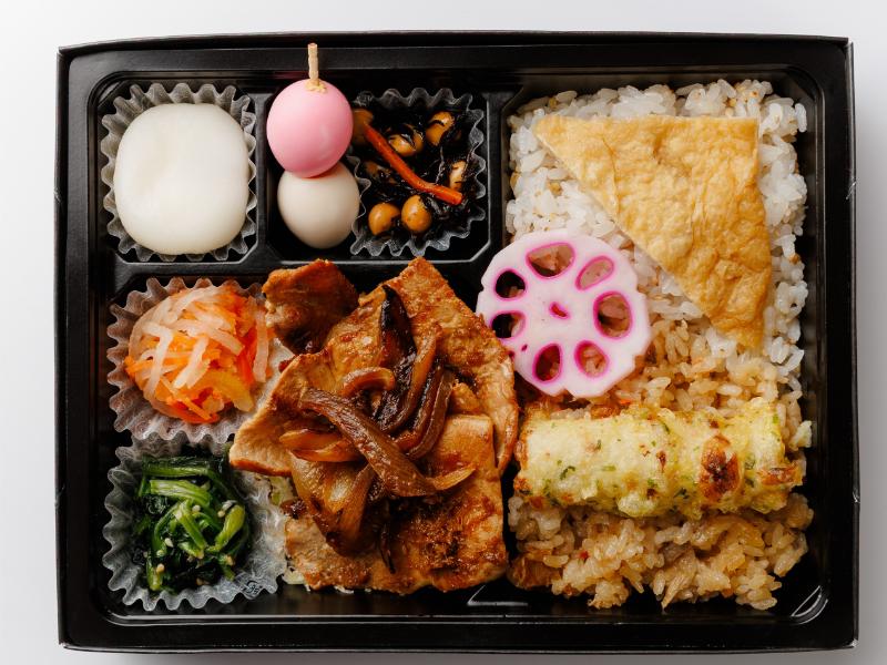２種ご飯と黄金比率の豚の生姜焼き弁当